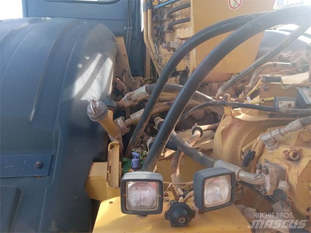 CAT 623K Skrejpry
