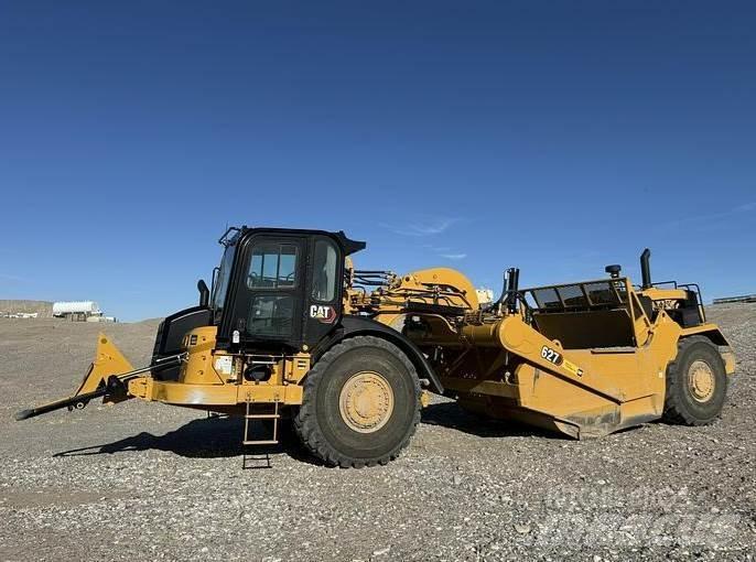 CAT 627 Skrejpry