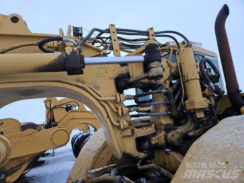 CAT 627B Skrejpry