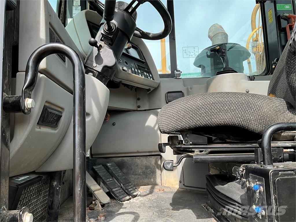 CAT 627G Skrejpry