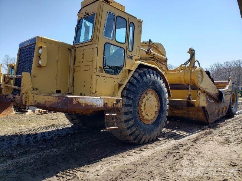 CAT 631D Skrejpry