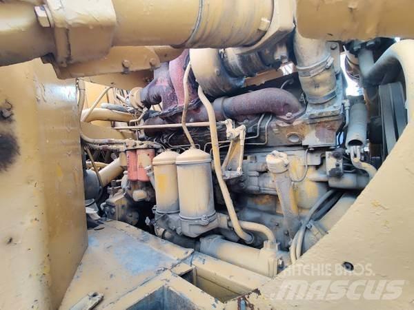 CAT 637C Skrejpry