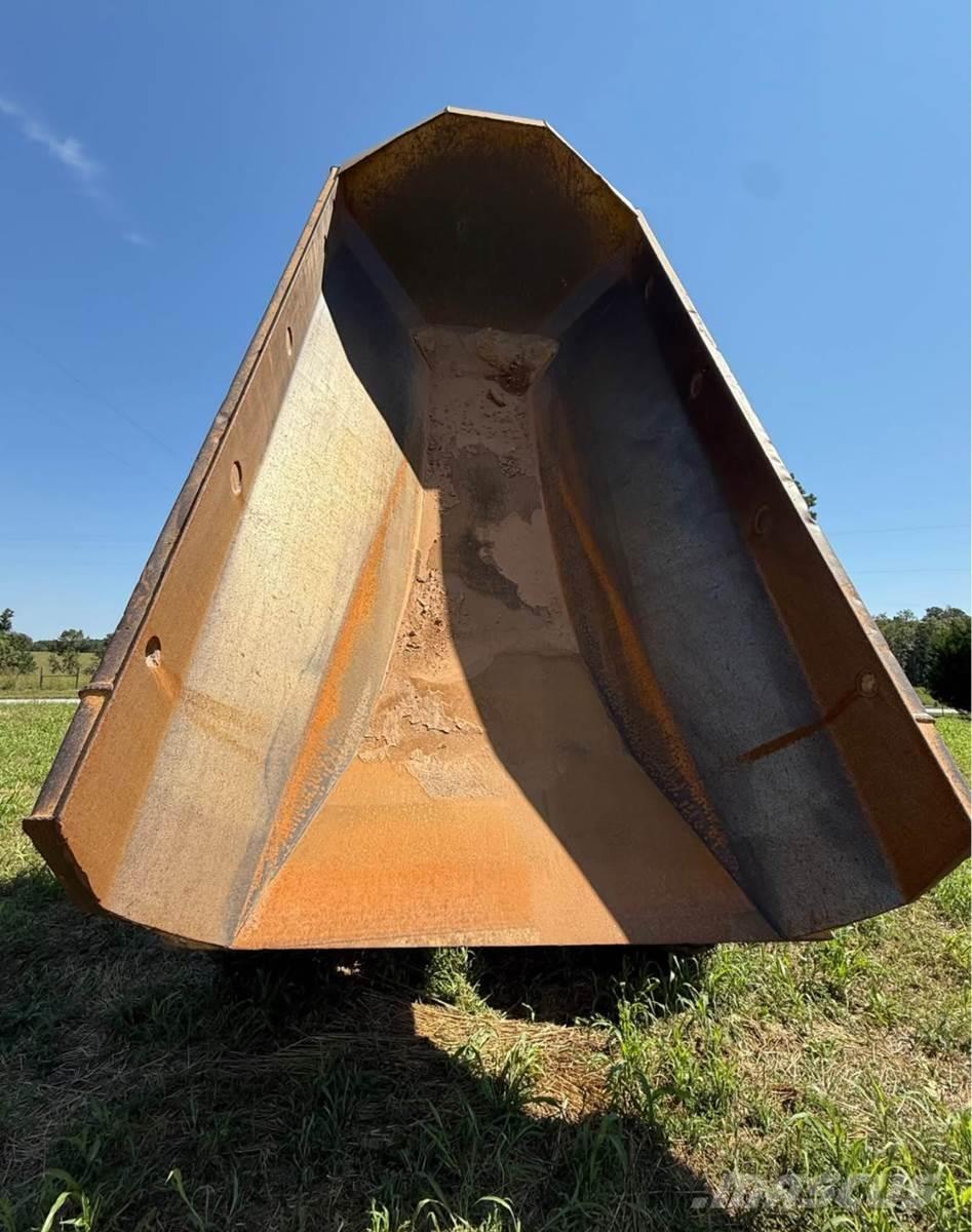 CAT 725 Kloubové dempry