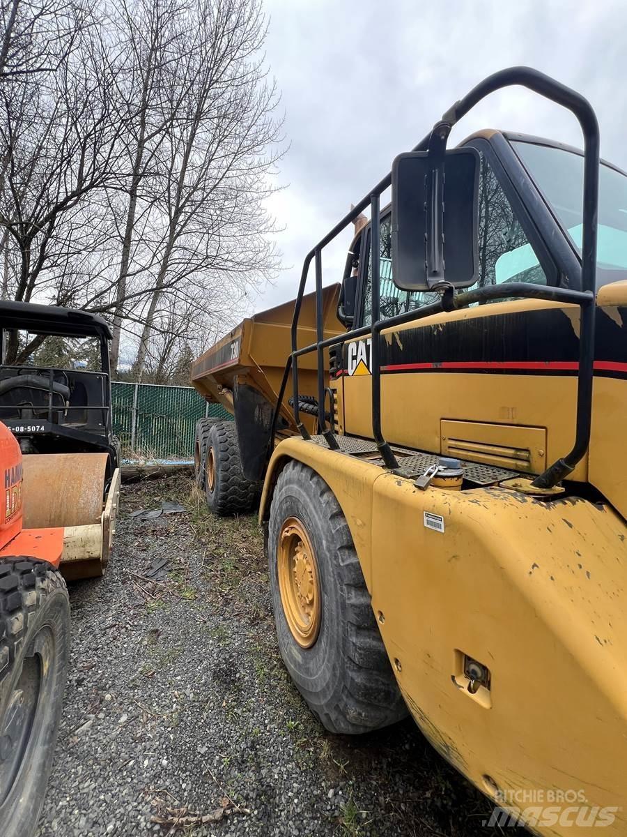 CAT 730 Kloubové dempry