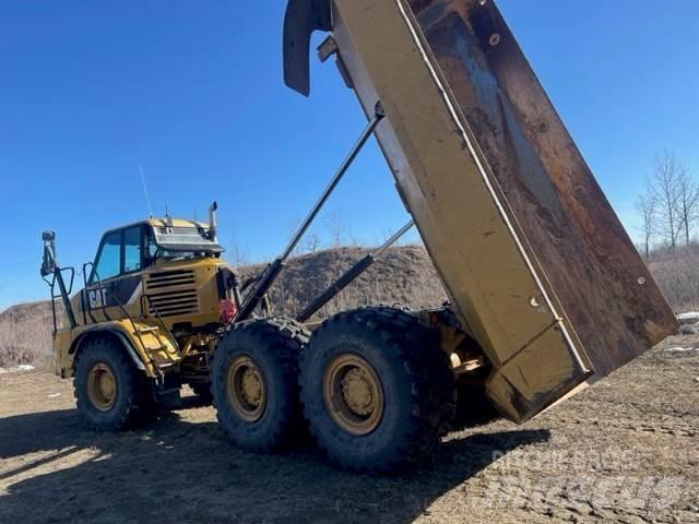 CAT 730 Kloubové dempry