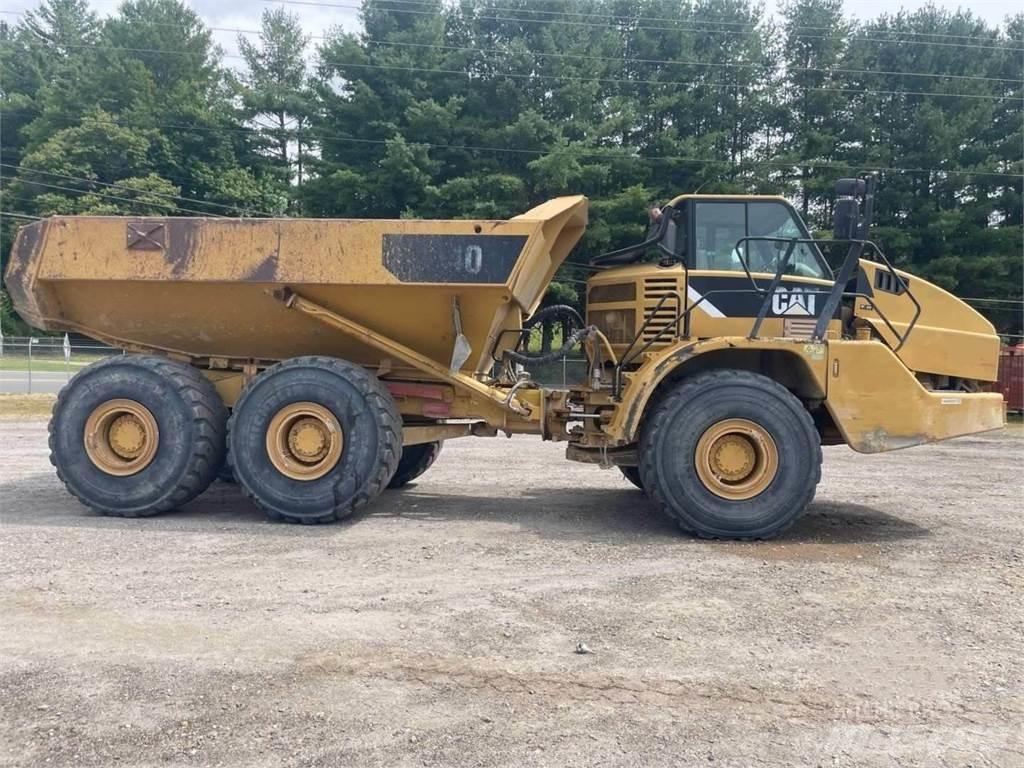 CAT 740 Kloubové dempry
