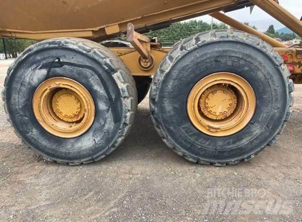 CAT 740 Kloubové dempry