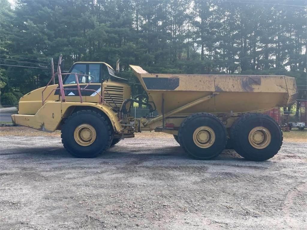 CAT 740 Kloubové dempry