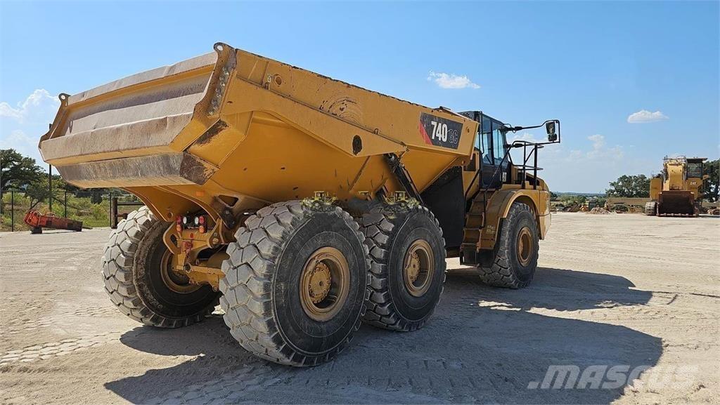 CAT 740GC Kloubové dempry