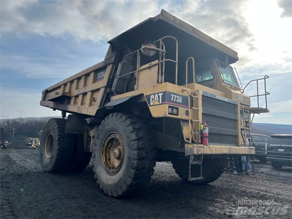 CAT 773B Kloubové dempry