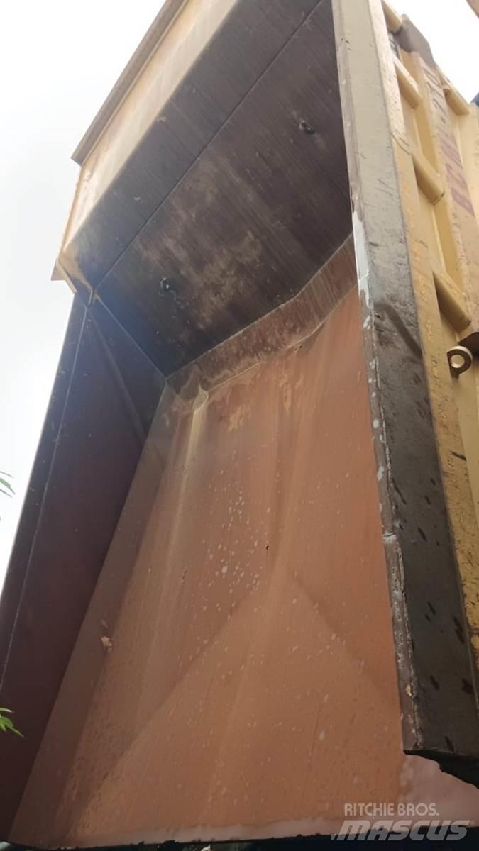 CAT 777E Kloubové dempry