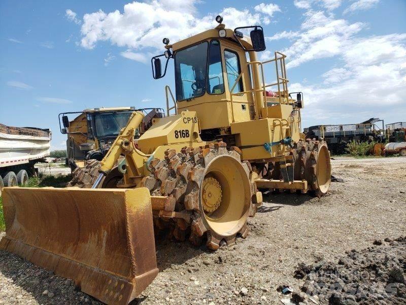 CAT 816B Skládkové kompaktory