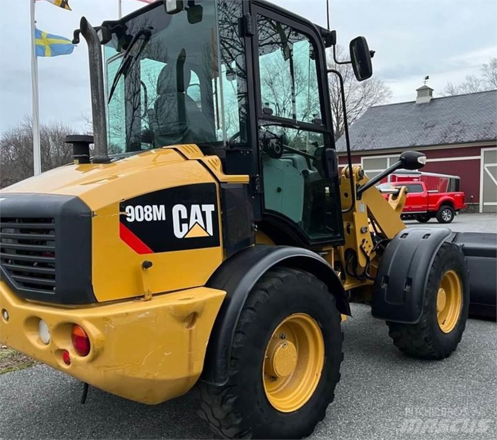 CAT 908M Kolové nakladače