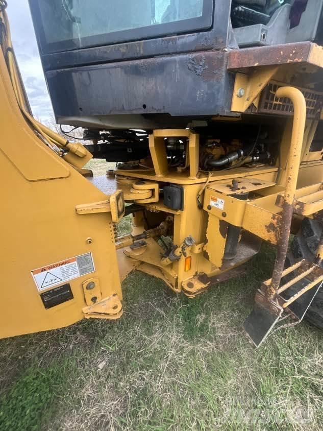 CAT 924G Kolové nakladače