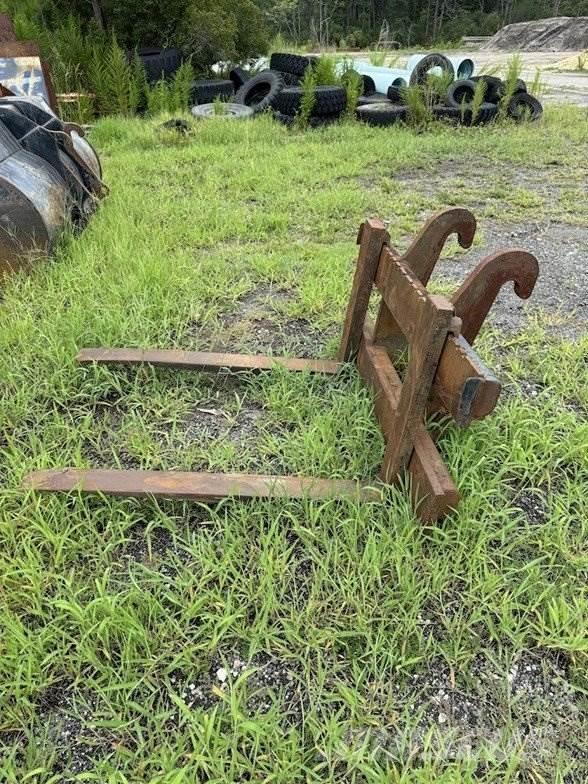 CAT 924G Kolové nakladače