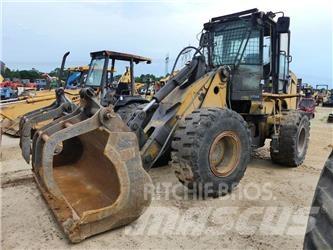 CAT 924H Kolové nakladače