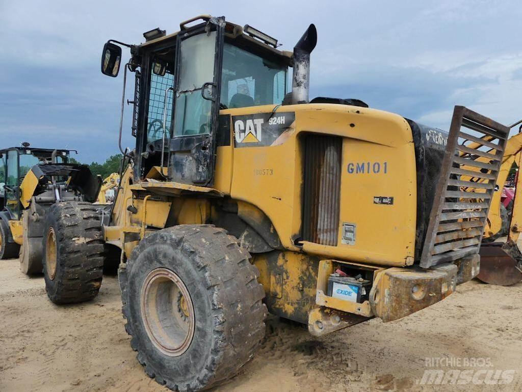 CAT 924H Kolové nakladače