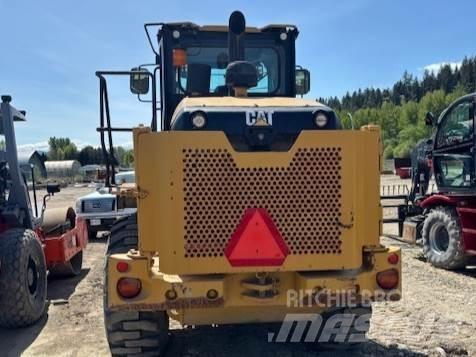 CAT 924K Kolové nakladače