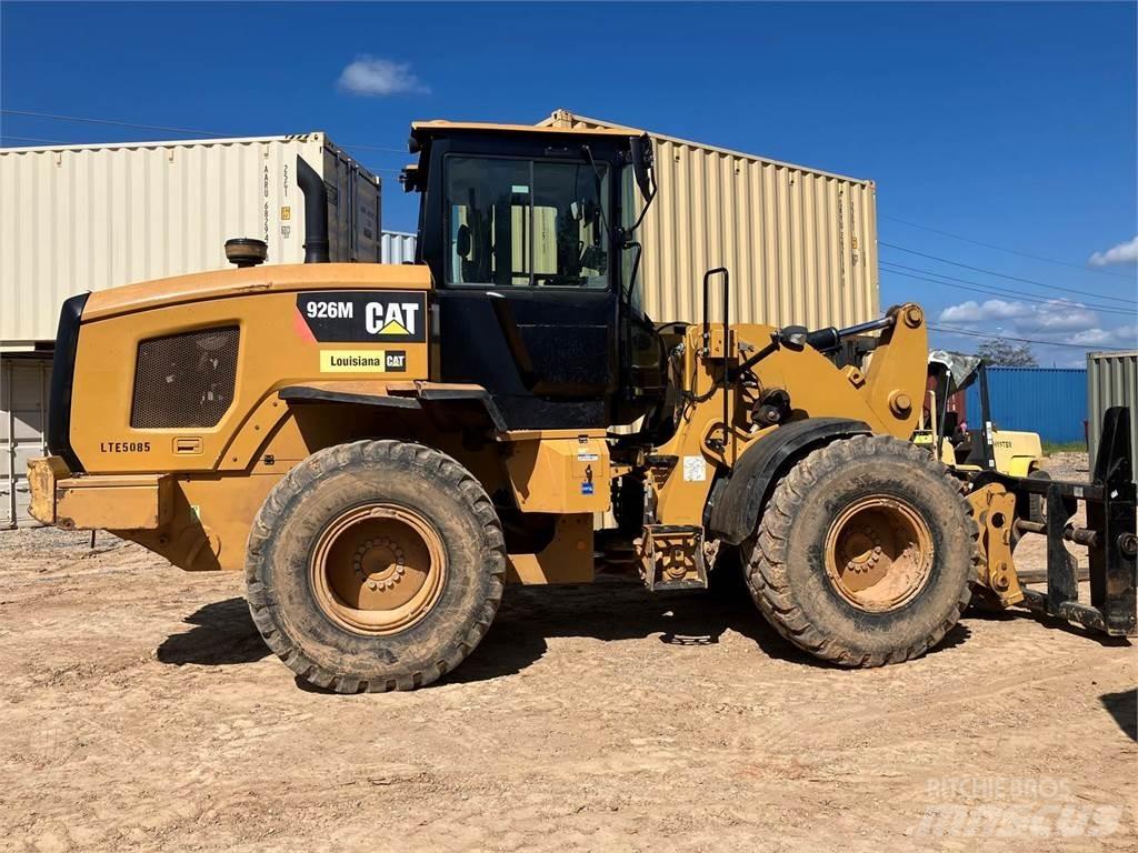 CAT 926M Kolové nakladače