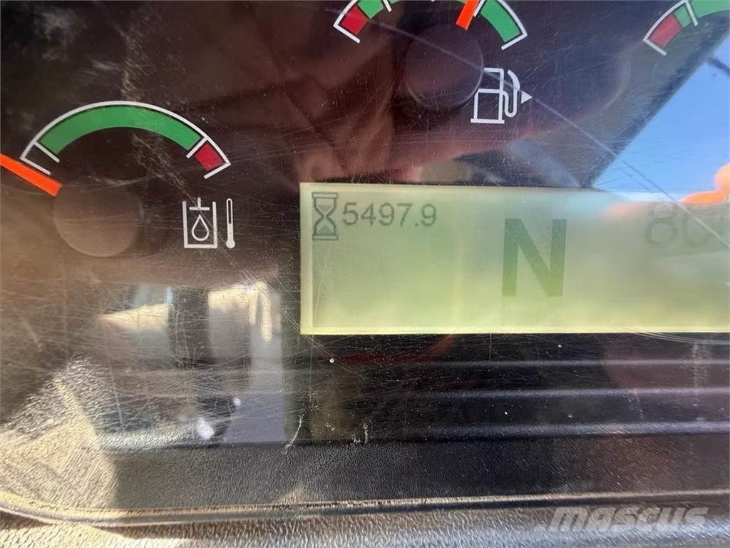 CAT 926M Kolové nakladače