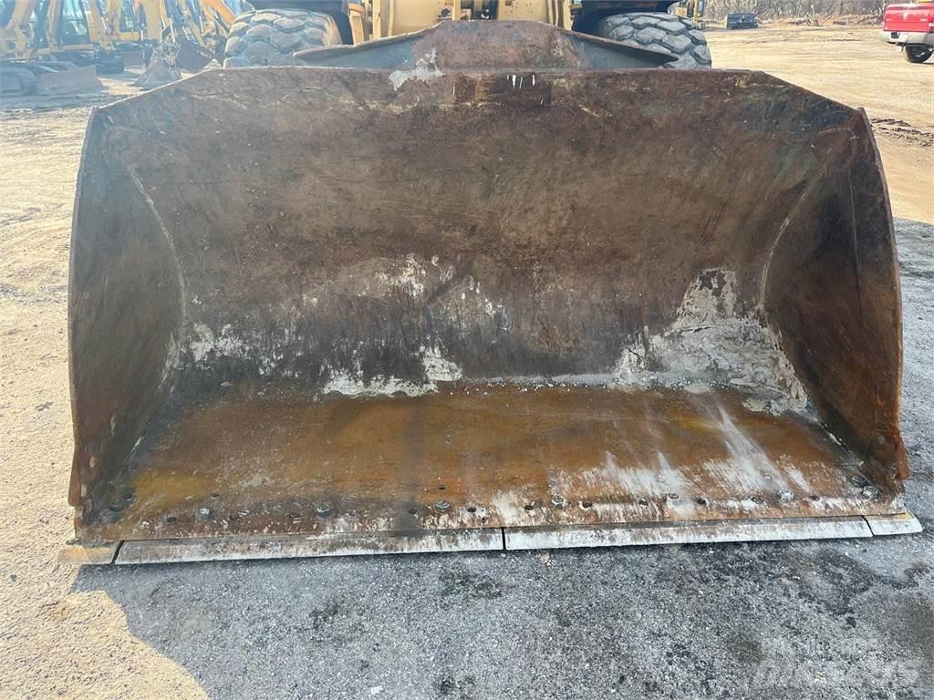 CAT 930K Kolové nakladače
