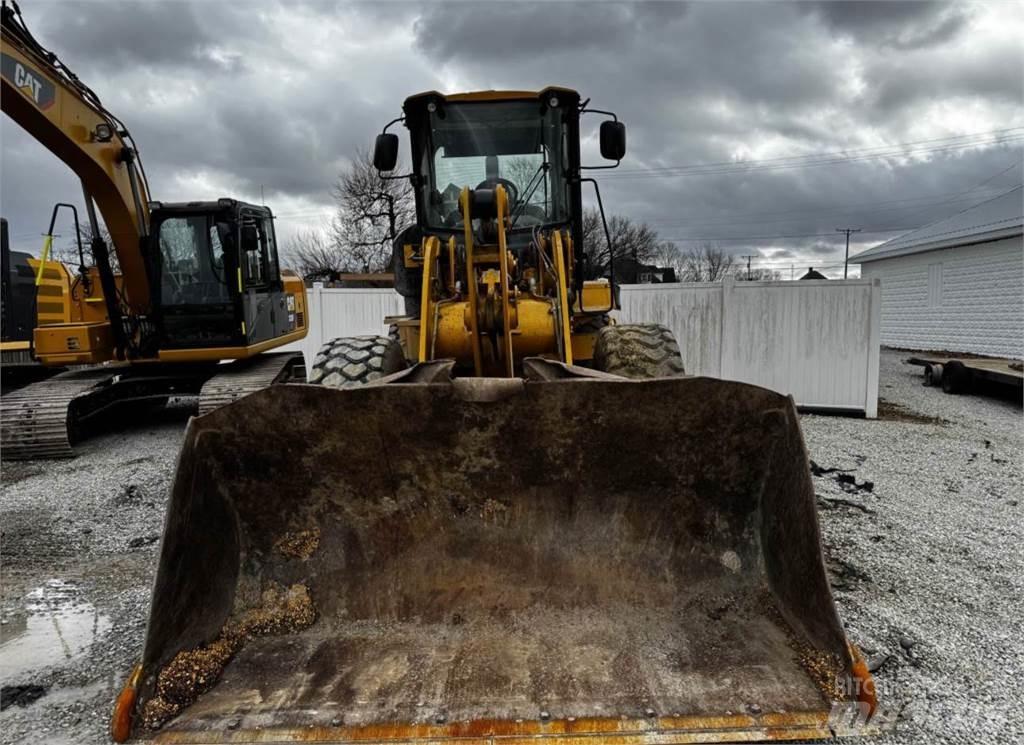 CAT 930K Kolové nakladače