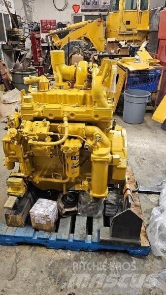 CAT 936F Kolové nakladače