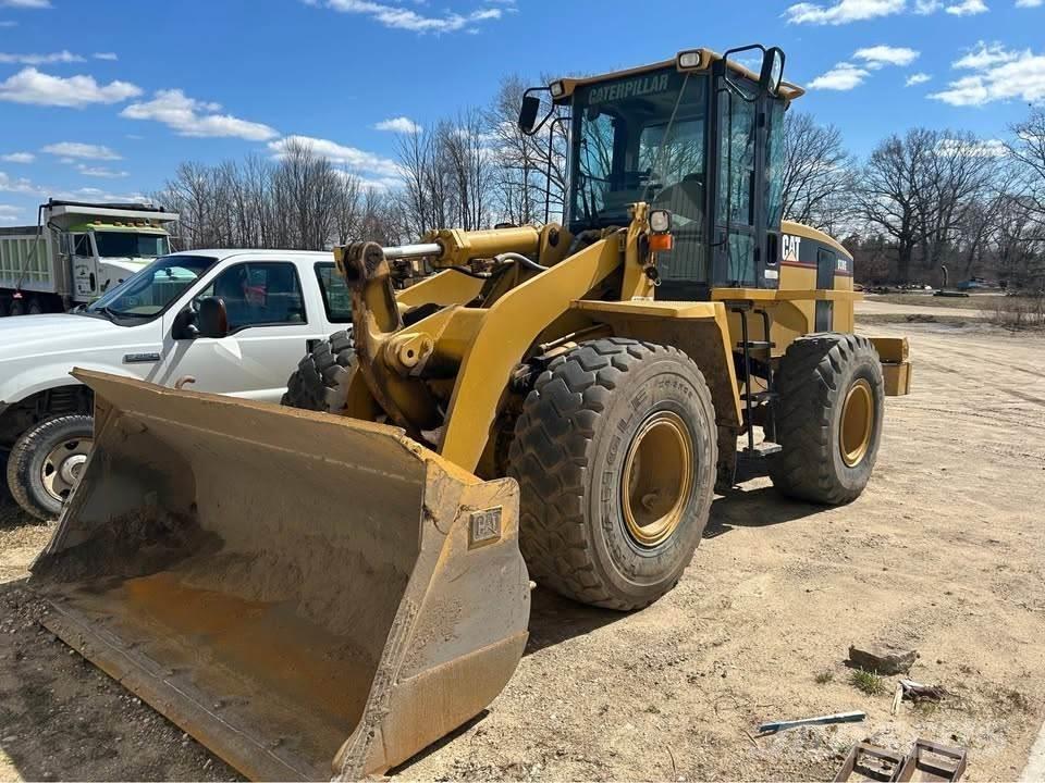 CAT 938G Kolové nakladače