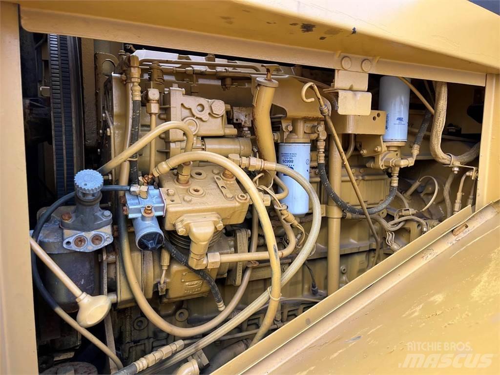 CAT 950F Kolové nakladače