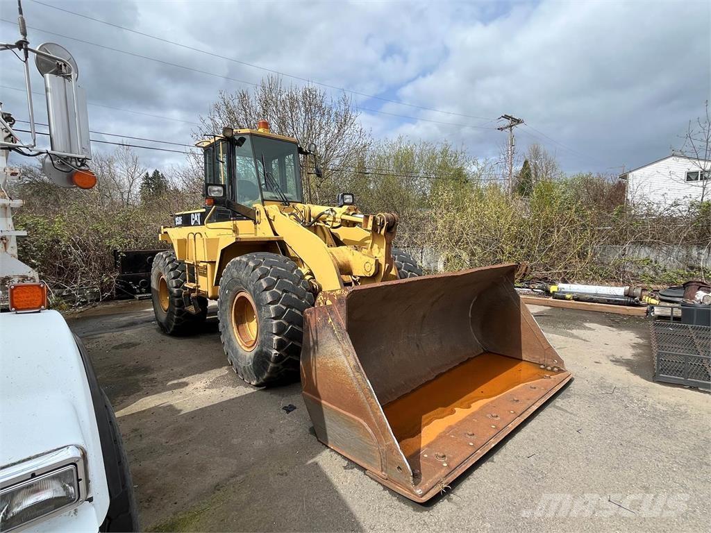 CAT 950F Kolové nakladače