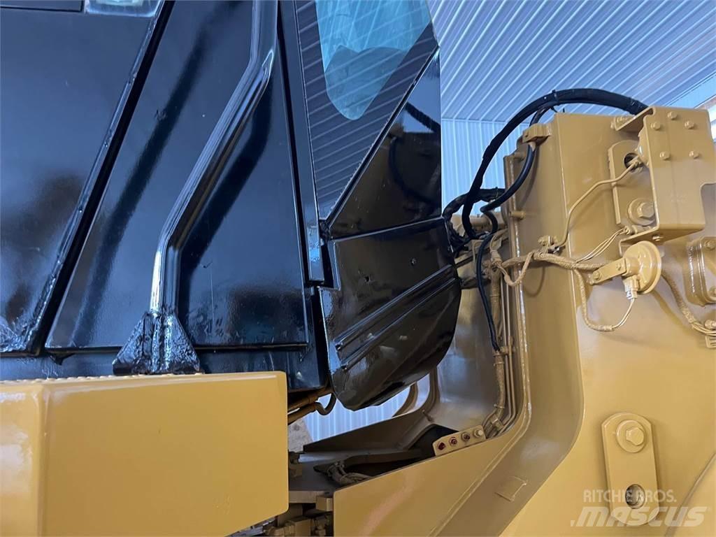 CAT 950H Kolové nakladače