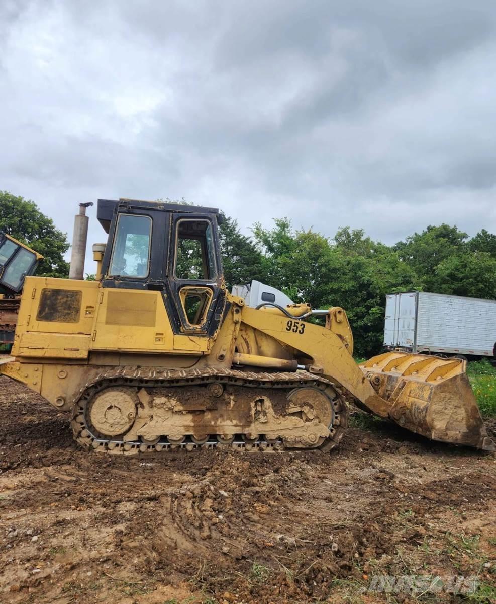 CAT 953 Pásové nakladače