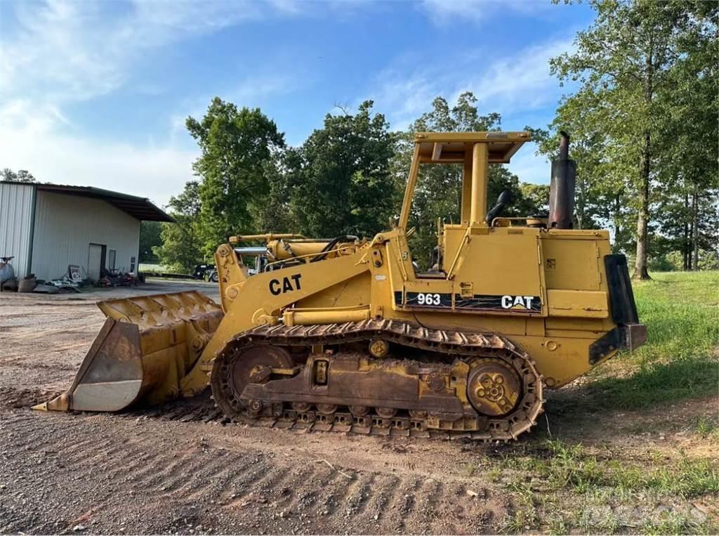 CAT 963 Pásové nakladače