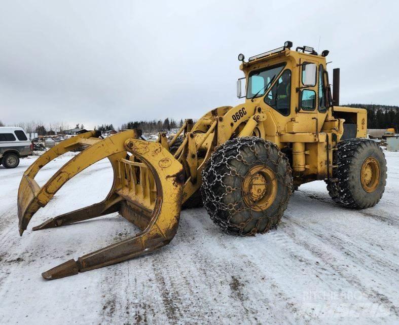 CAT 966C Kolové nakladače