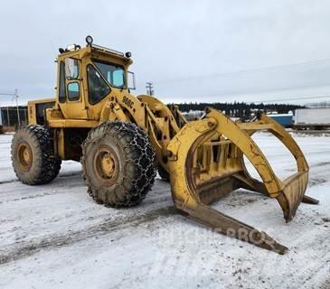 CAT 966C Kolové nakladače