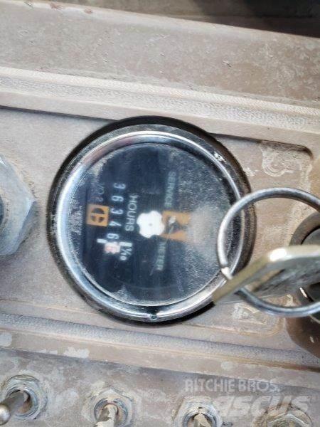 CAT 980C Kolové nakladače
