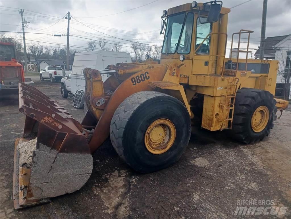 CAT 980C Kolové nakladače