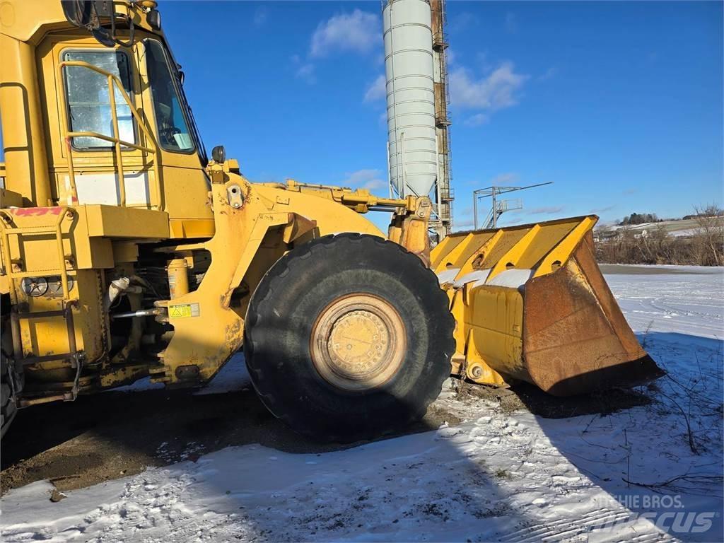 CAT 980F Kolové nakladače