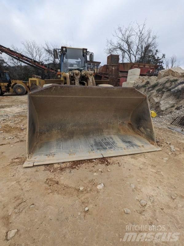 CAT 980G Kolové nakladače