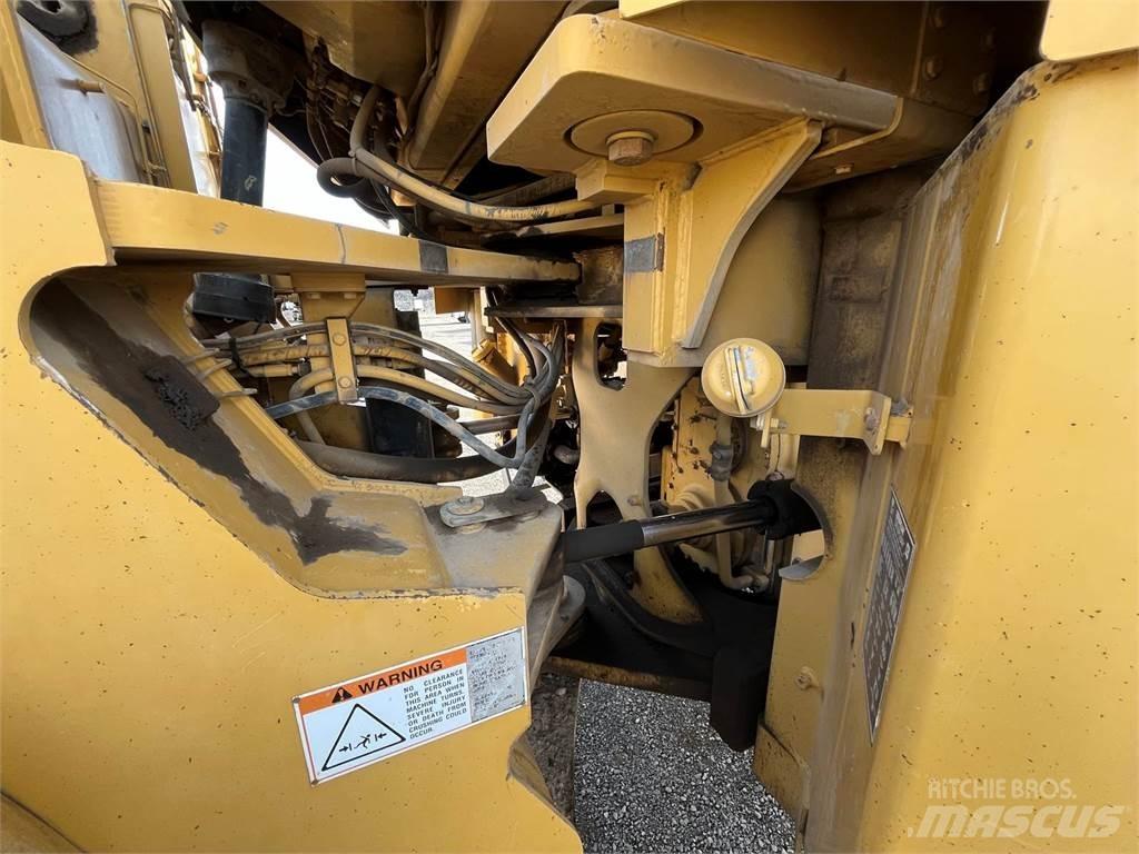 CAT 980G Kolové nakladače