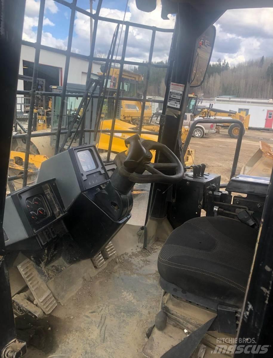 CAT 980G Pásové dozery