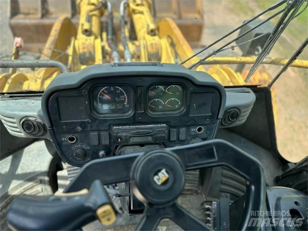 CAT 980H Kolové nakladače