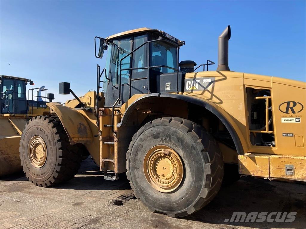 CAT 980H Kolové nakladače