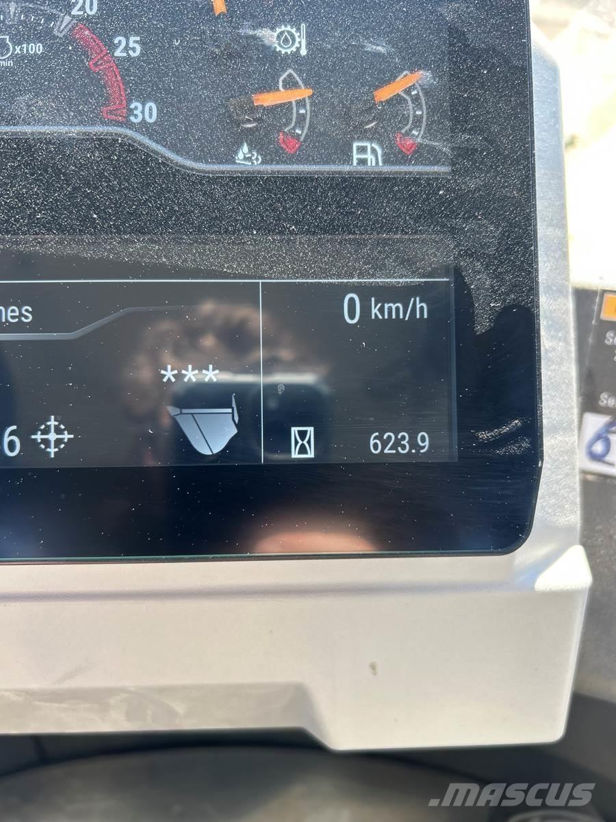 CAT 980XE Kolové nakladače