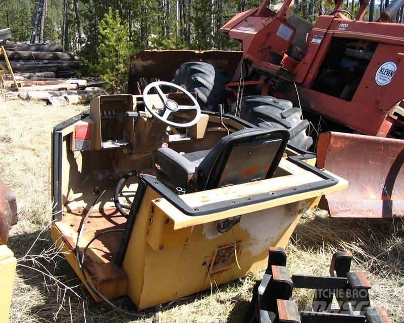 CAT 988B Doprava – ostatní