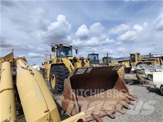 CAT 988F Kolové nakladače