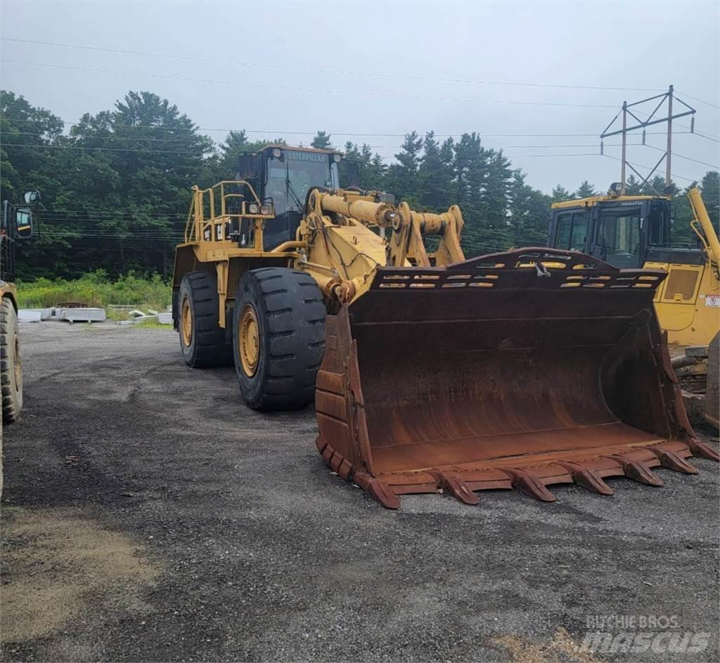 CAT 988G Kolové nakladače