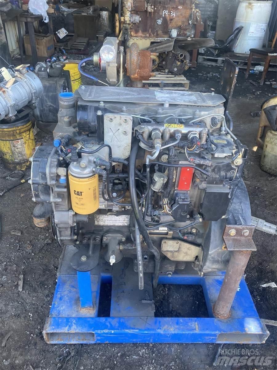 CAT C4.4 Motory