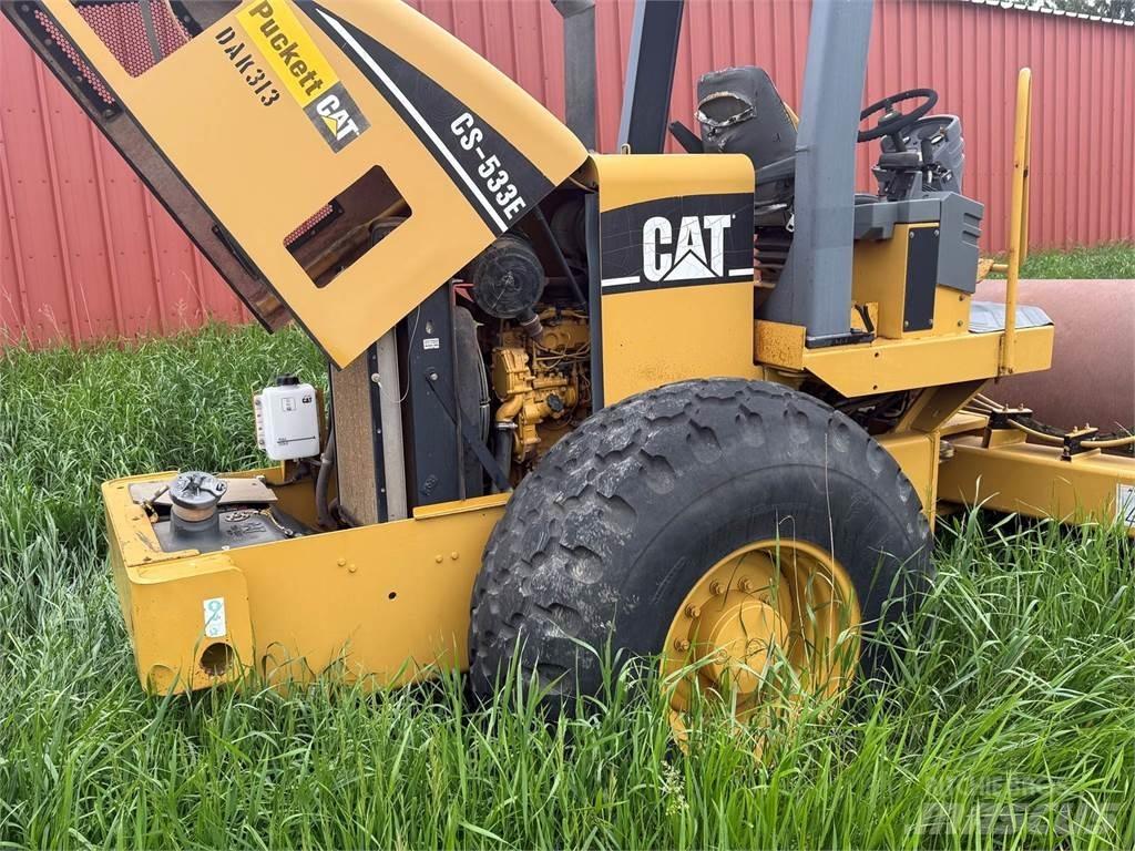 CAT CS533E Tahačové válce
