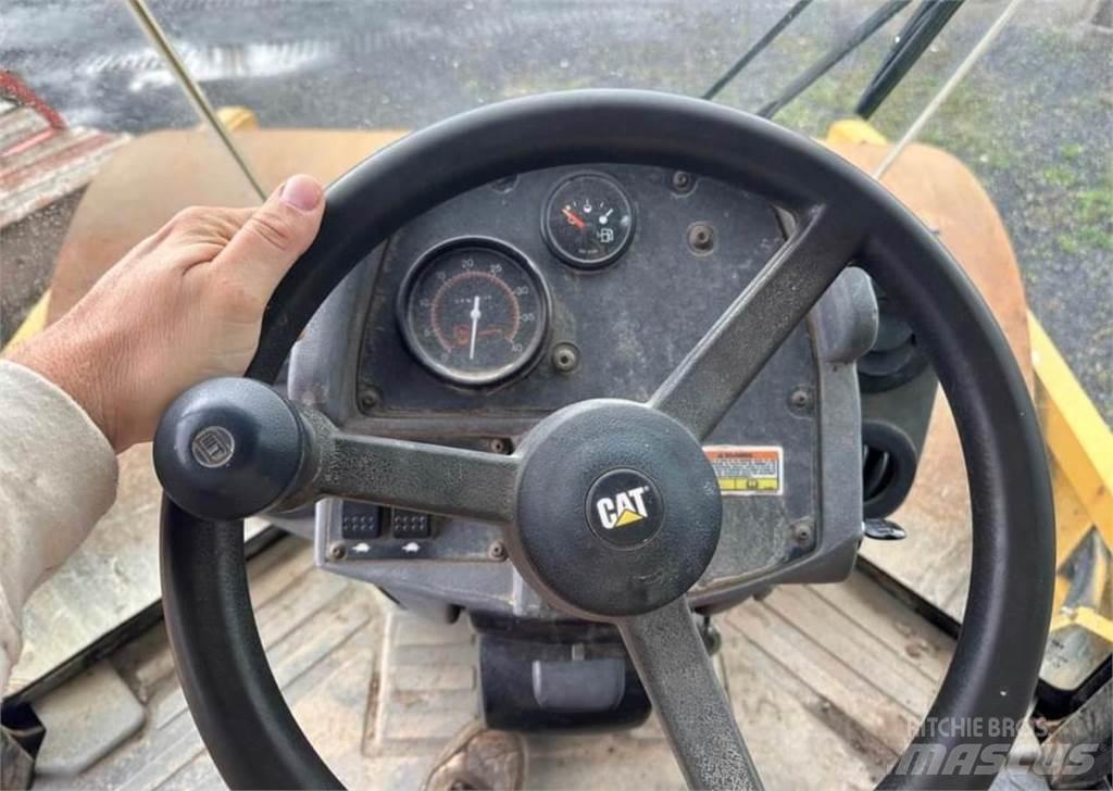 CAT CS74 Tahačové válce